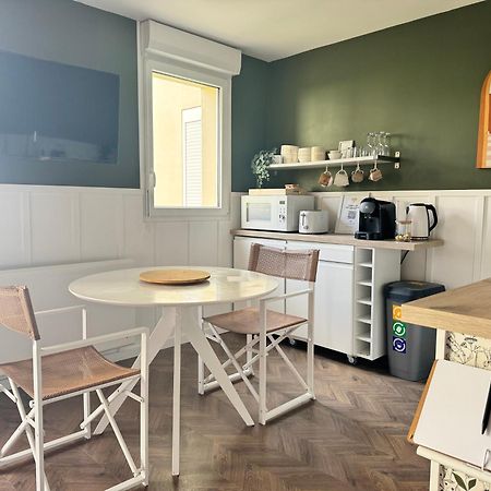 Studio La Petite Oasis- Ideal Couple - Calme - Balcon Sud - Lumineux - 10Min Du Centre & Plage - Proche Centre Juno Beach - Wifi Courseulles-sur-Mer Zewnętrze zdjęcie