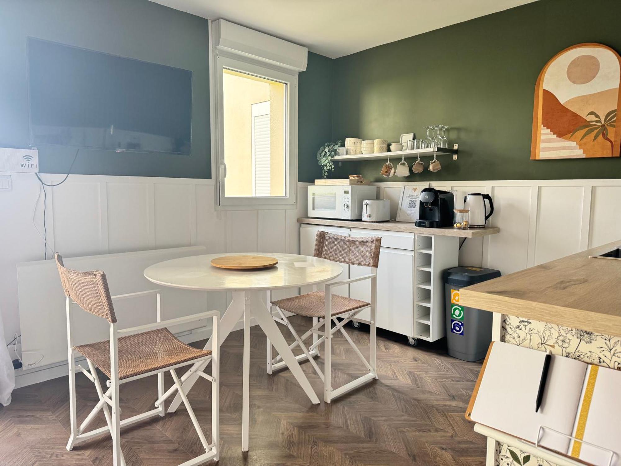 Studio La Petite Oasis- Ideal Couple - Calme - Balcon Sud - Lumineux - 10Min Du Centre & Plage - Proche Centre Juno Beach - Wifi Courseulles-sur-Mer Zewnętrze zdjęcie